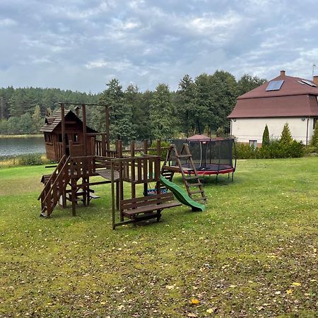 Domek Caloroczny Hawaje Nad Jeziorem Kazub Cieciorka Exterior foto