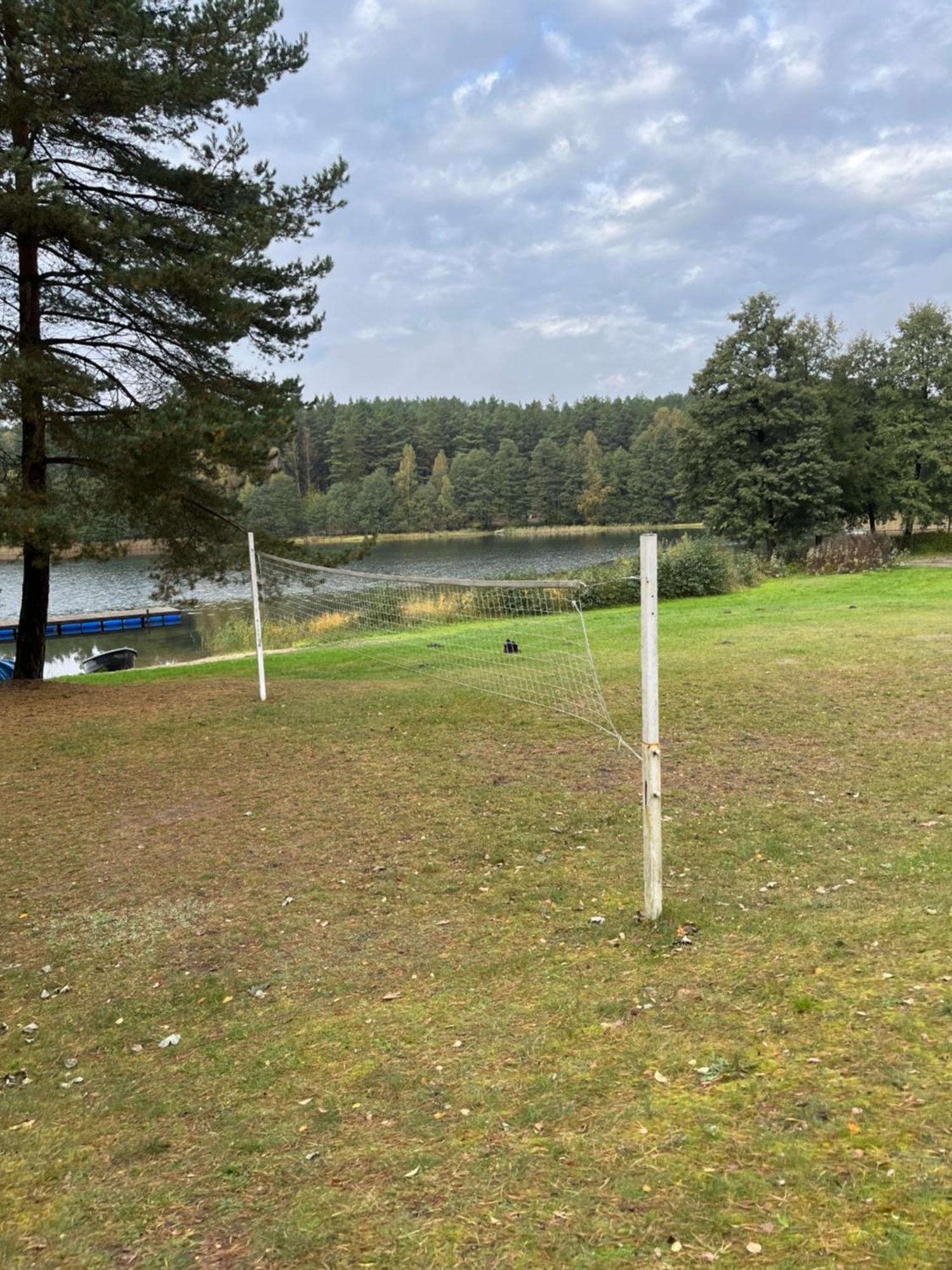 Domek Caloroczny Hawaje Nad Jeziorem Kazub Cieciorka Exterior foto