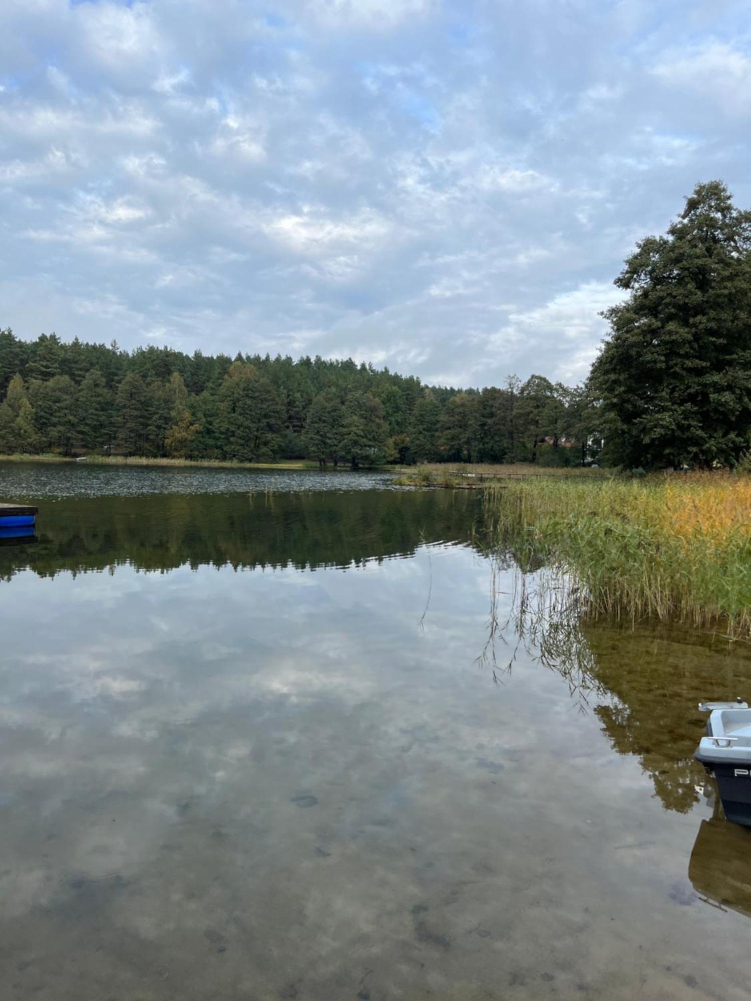 Domek Caloroczny Hawaje Nad Jeziorem Kazub Cieciorka Exterior foto