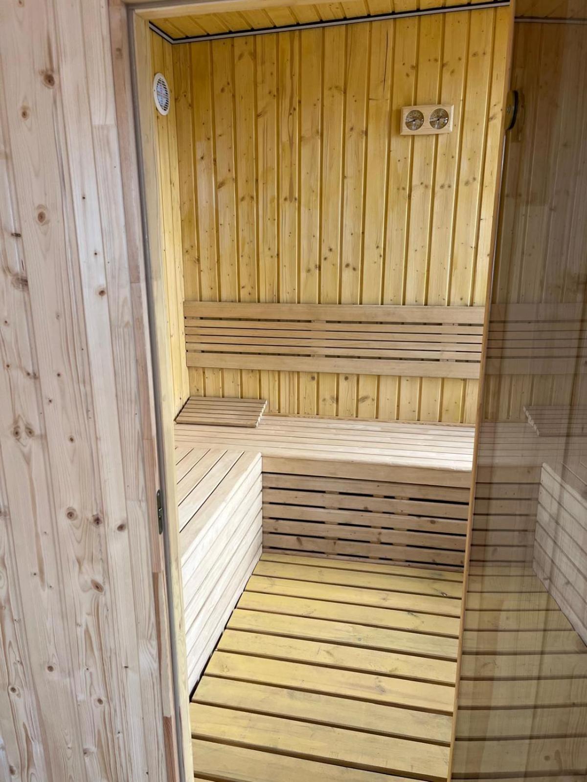 Domek Caloroczny Hawaje Nad Jeziorem Kazub Cieciorka Exterior foto